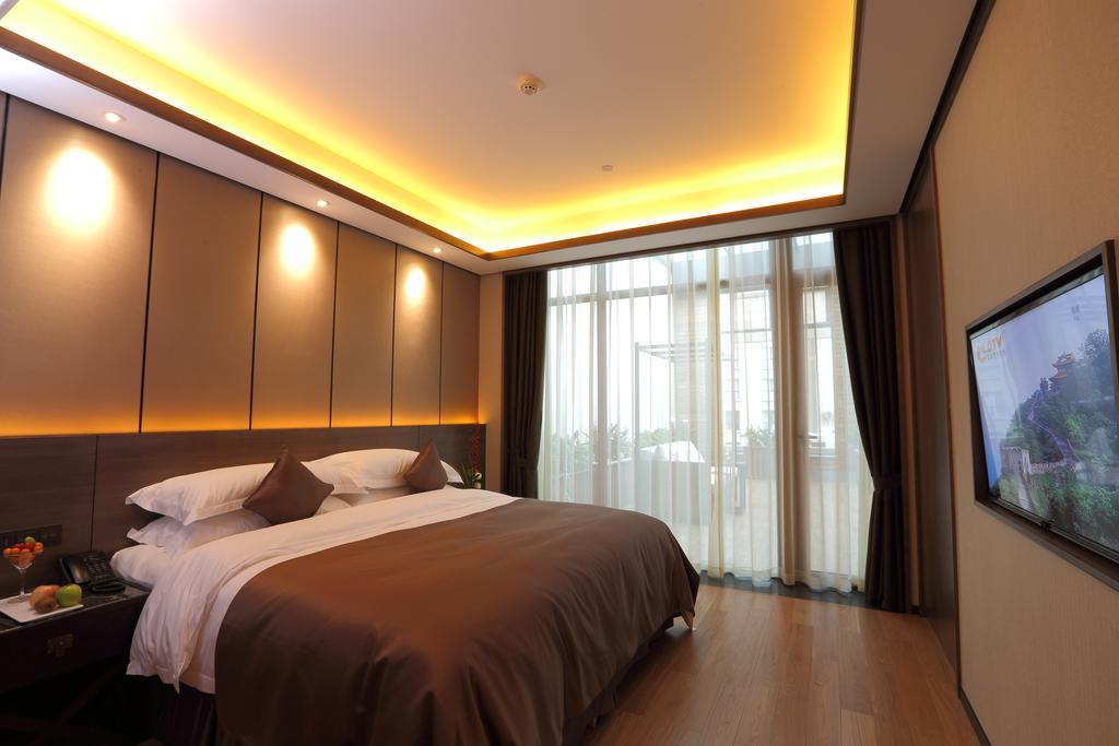 S&N Zhejiang Linhai International Hotel Quarto foto