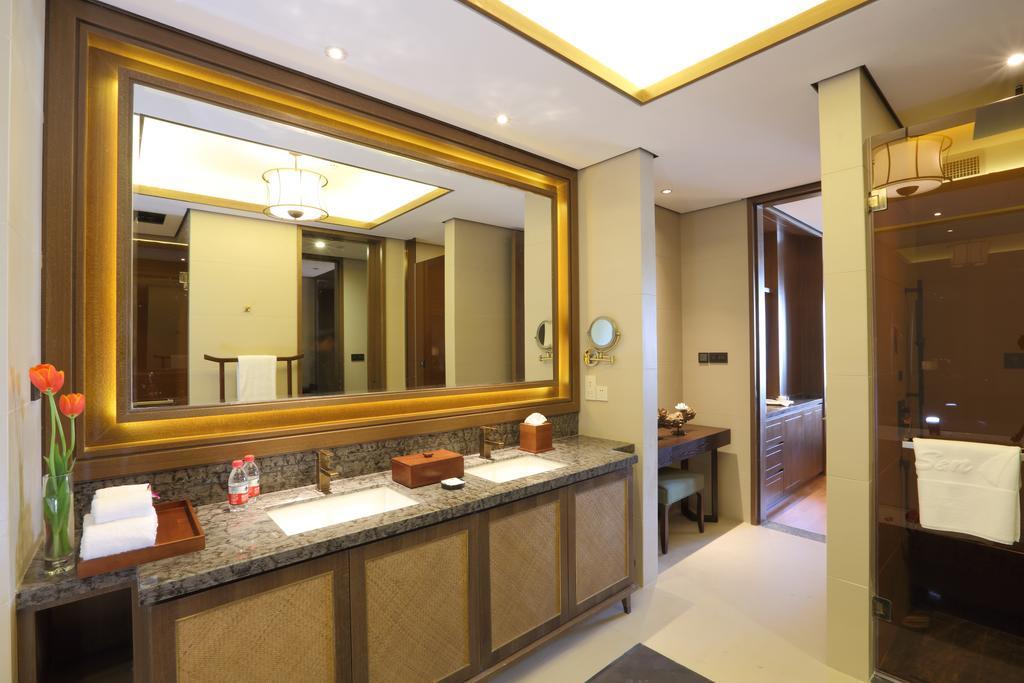 S&N Zhejiang Linhai International Hotel Quarto foto