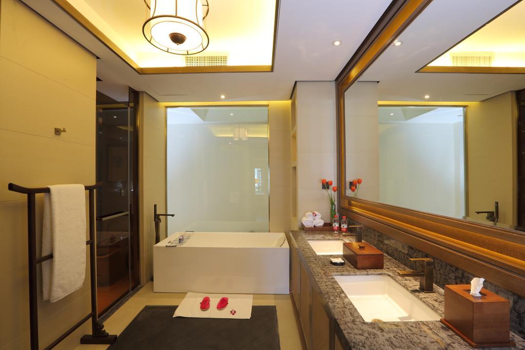 S&N Zhejiang Linhai International Hotel Quarto foto