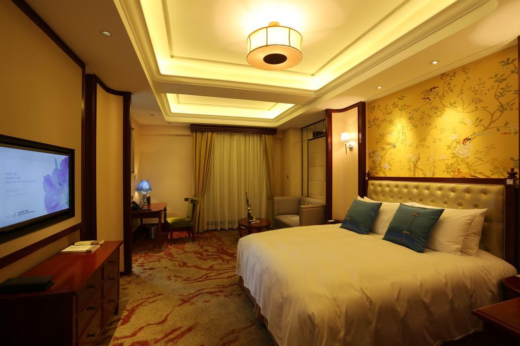 S&N Zhejiang Linhai International Hotel Quarto foto